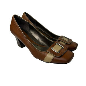 Vintage Naturalizer Women's tan leather retro heels